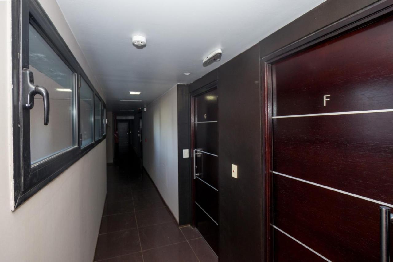 Rivadavia Apartamentos Ушуайя Екстер'єр фото